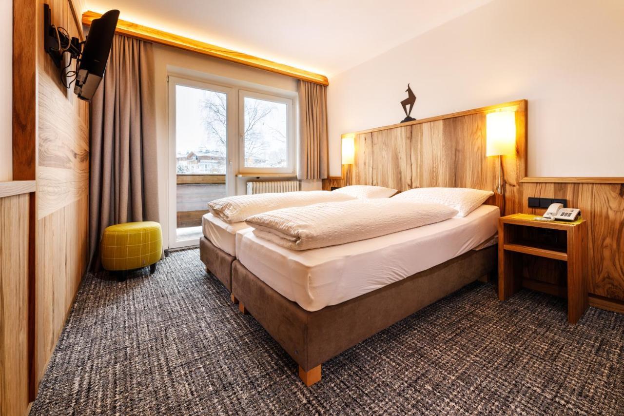 Hotel Garni Entstrasser Kitzbühel Exteriör bild